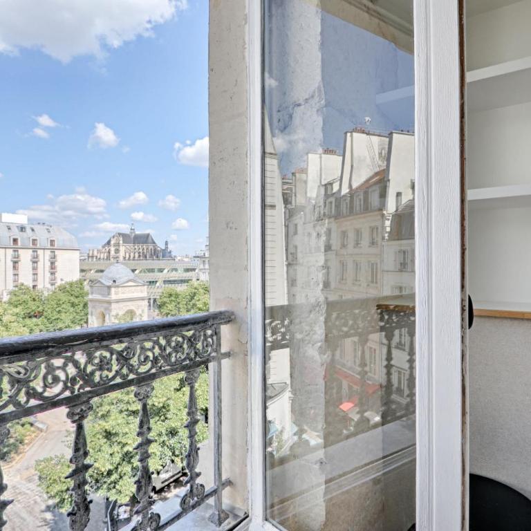 Louvre & Seine Luxury new 3BR Full AC By Melvane - Appartement - 10