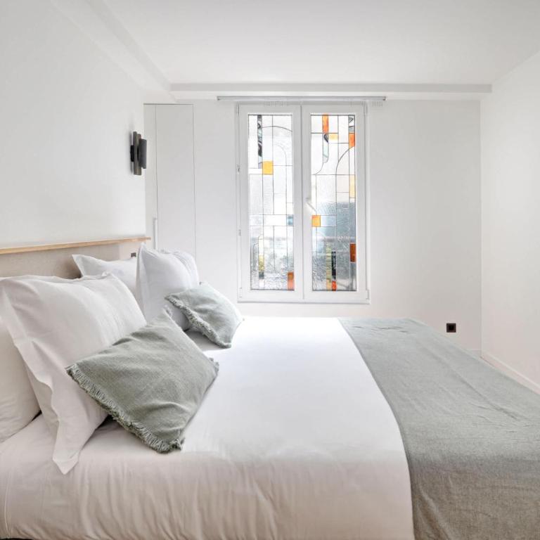 Louvre & Seine Luxury new 3BR Full AC By Melvane - Appartement - 15