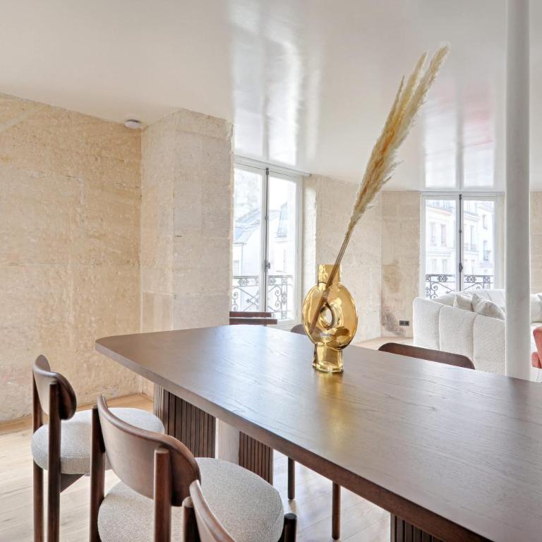 Louvre & Seine Luxury new 3BR Full AC By Melvane - Appartement - 12