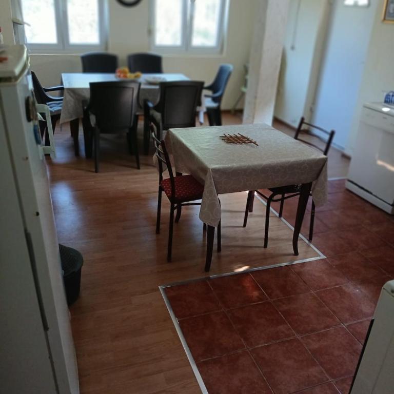 Radovici Family House - Kuća sa 4 Spavaće Sobe - 8