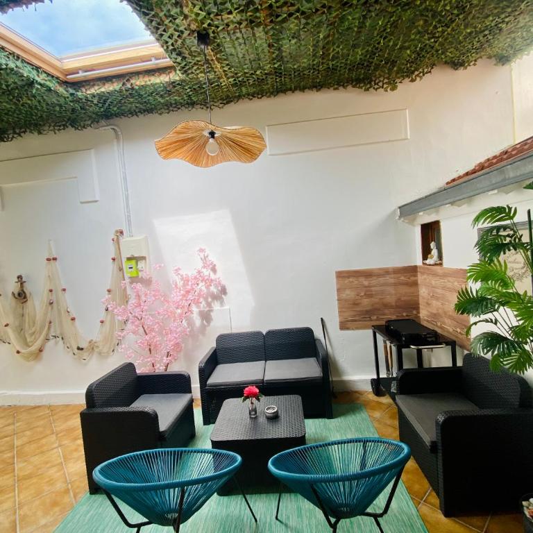 Maison proche plage et centre ville, climatisée avec ménage, draps et serviettes inclus - Maison 1 Chambre - 1