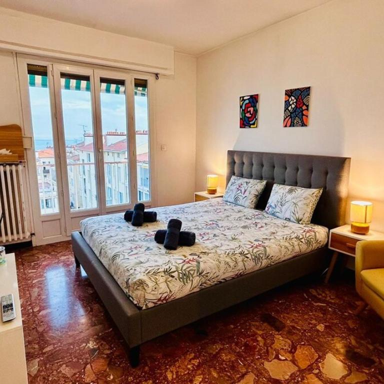 Azure Horizons Seaside Escape - Appartement 1 Chambre - Côté Mer - 32