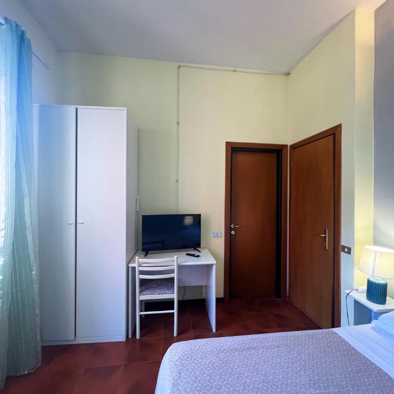 Hotel Le Grazie - Camera Matrimoniale/Doppia con Letti Singoli - 5