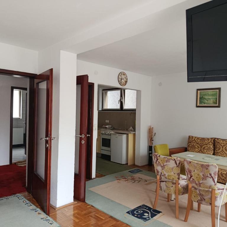 Sunshine Apartments Visoko - Apartman sa 2 Spavaće Sobe - 5