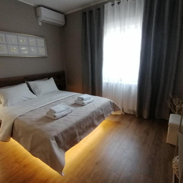 Apartments Knežević - Two-Bedroom Deluxe Apartment with Ocean View - 5