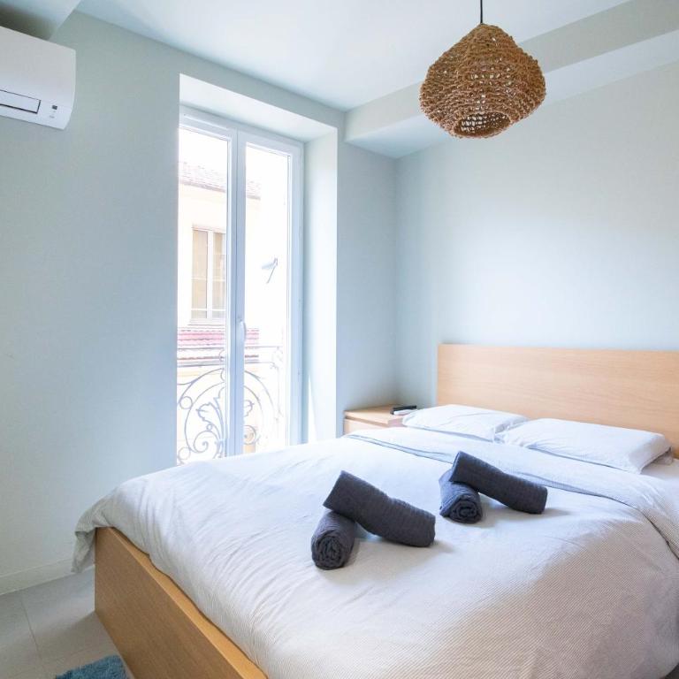 Spacieux et Moderne T2 - Hyper Centre - Appartement 1 Chambre - 2