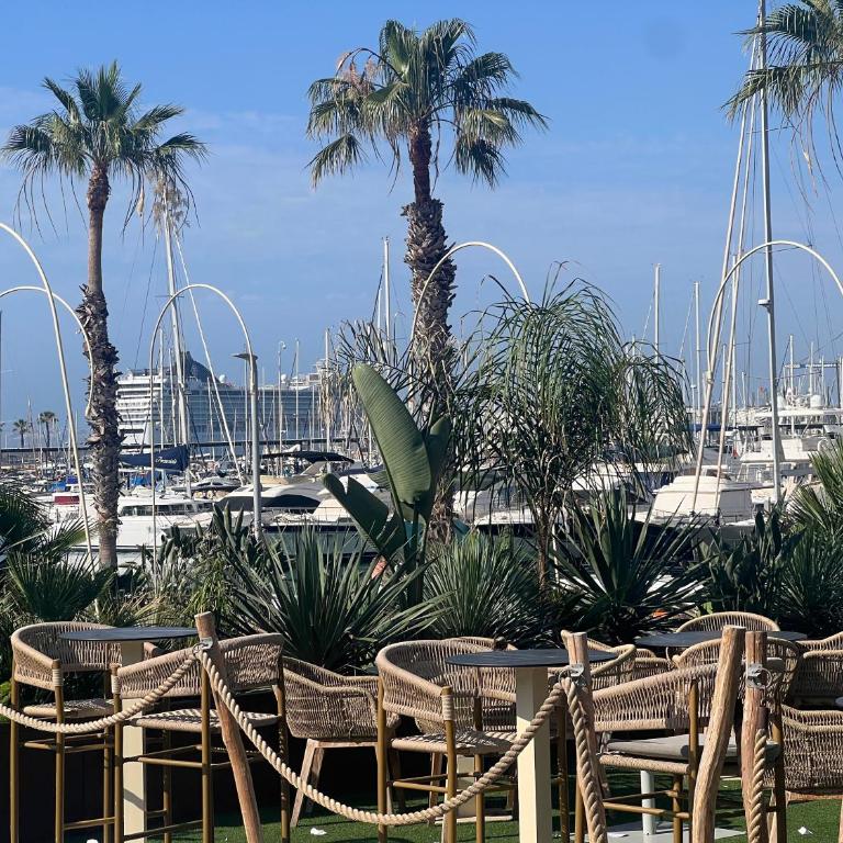 Relax Frente al Mar - Two-Bedroom Apartment - 75