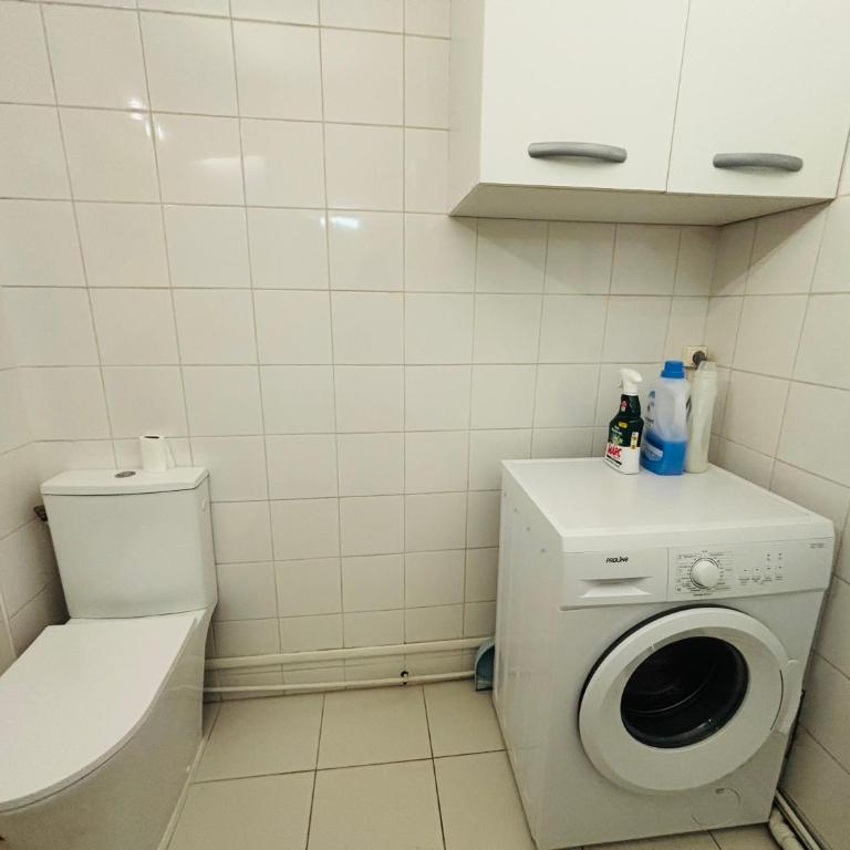 Apart 300m to Arc de Triomphe - One-Bedroom Apartment - 16