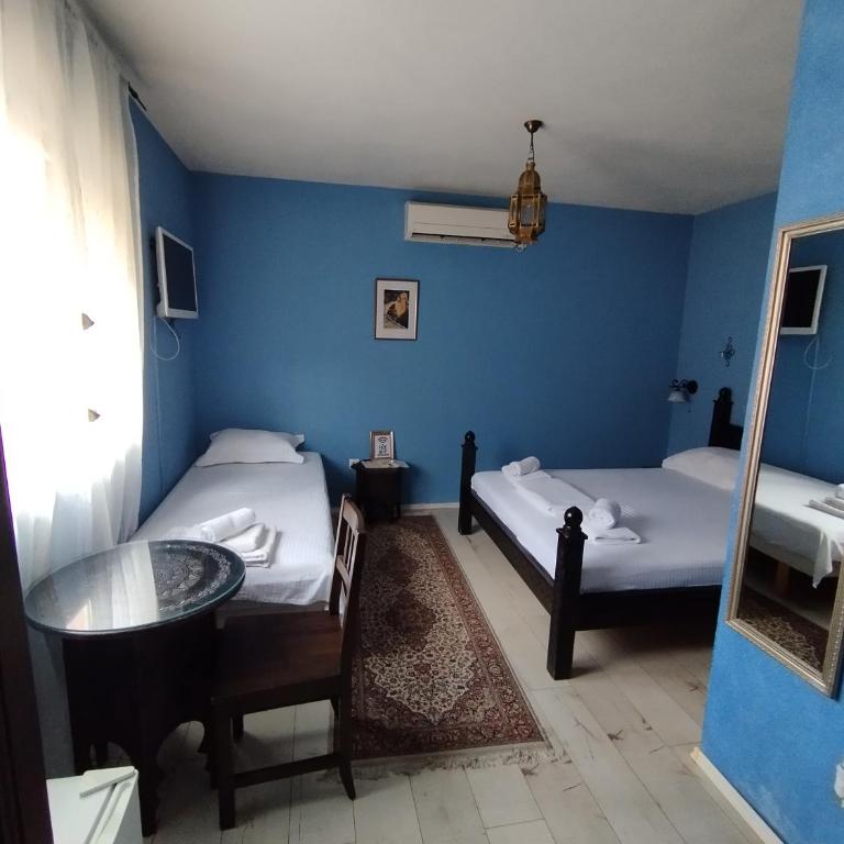 Apartmans Dream House 2 - Comfort Triple Room with Shower - 4