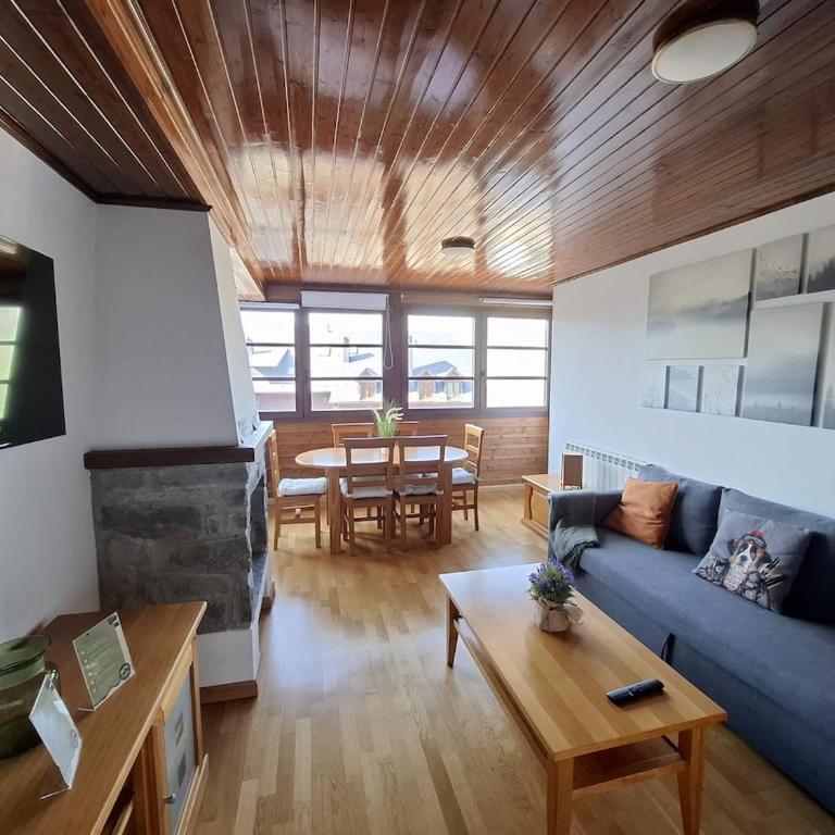 Stone, wifi, pet-friendly y garage - Arafita Apartamentos - One-Bedroom Apartment with View - 1