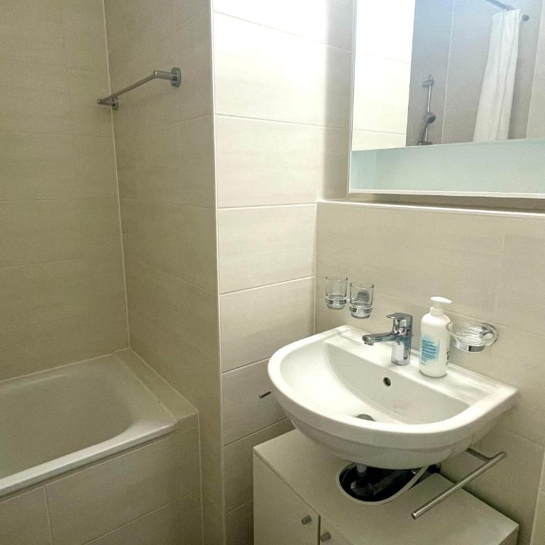 Appartement meublé proche de la Gare de Lausanne 12 - One-Bedroom Apartment - 13