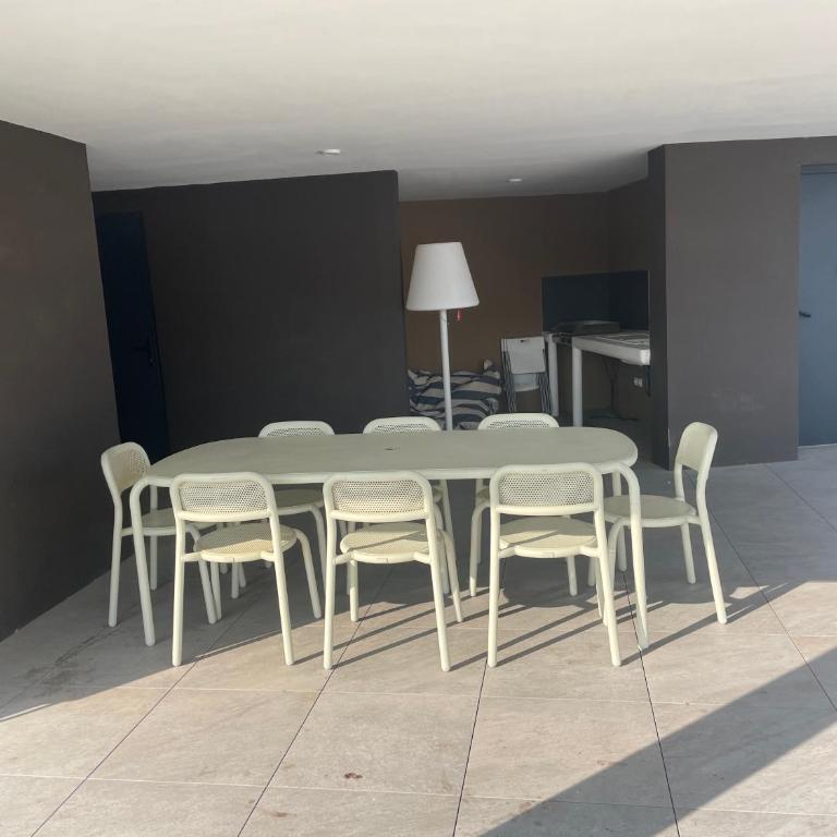 Embarquer sur le navire - Two-Bedroom Apartment - 12