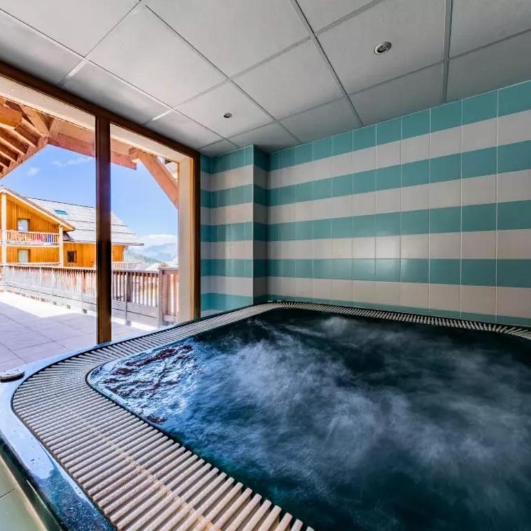 Bel appart au centre des Orres 1800 - Grand balcon Belle vue - A côté pistes - Apartment mit 3 Schlafzimmern - 59