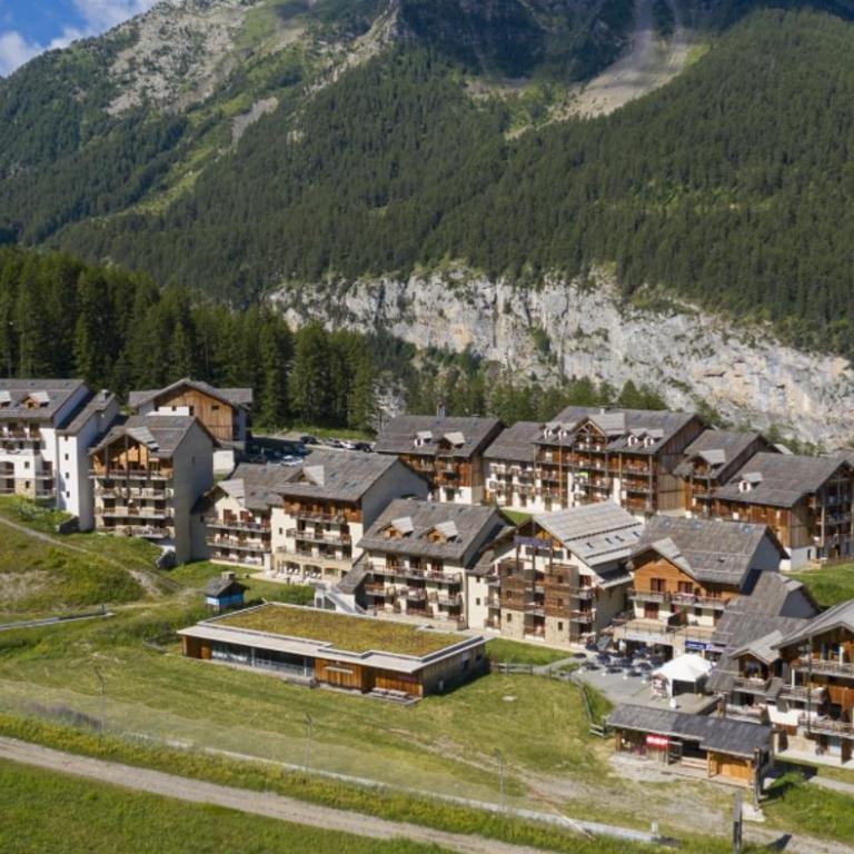 Bel appart au centre des Orres 1800 - Grand balcon Belle vue - A côté pistes - Apartment mit 3 Schlafzimmern - 54