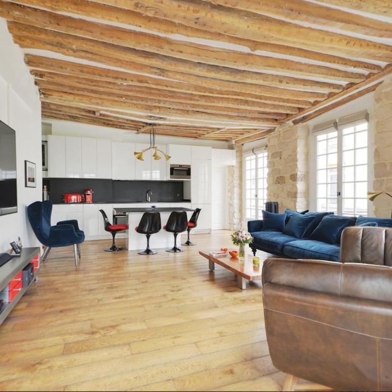 Luxury apartment in prestigious Le Marais - Top Location - Two-Bedroom Deluxe Apartment - 11