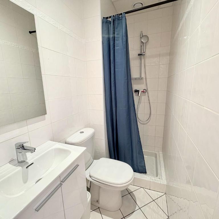 Lourdes Backpackers - Habitación Doble con baño privado - 4