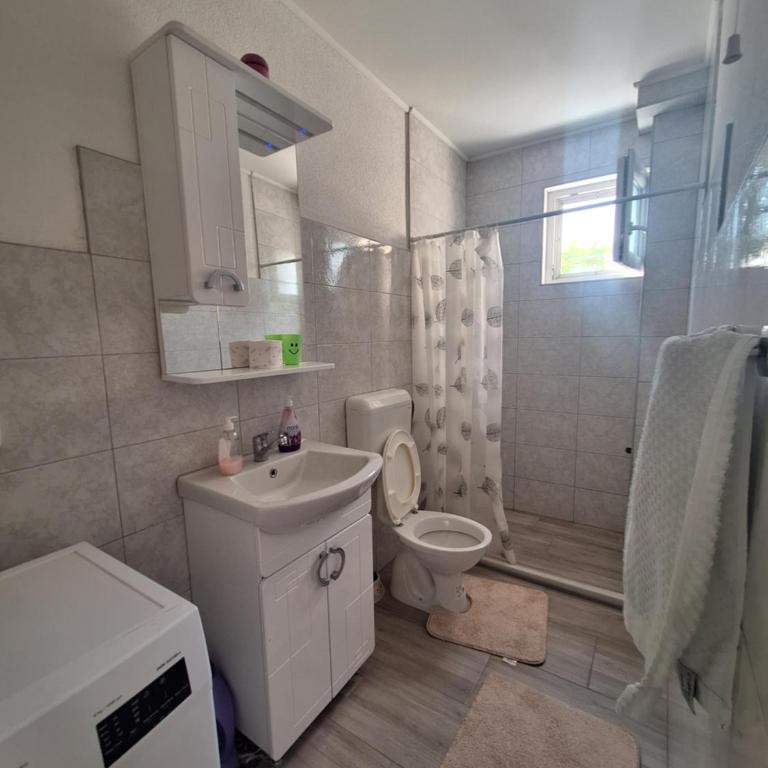 Apartman Most - One-Bedroom Apartment - 9