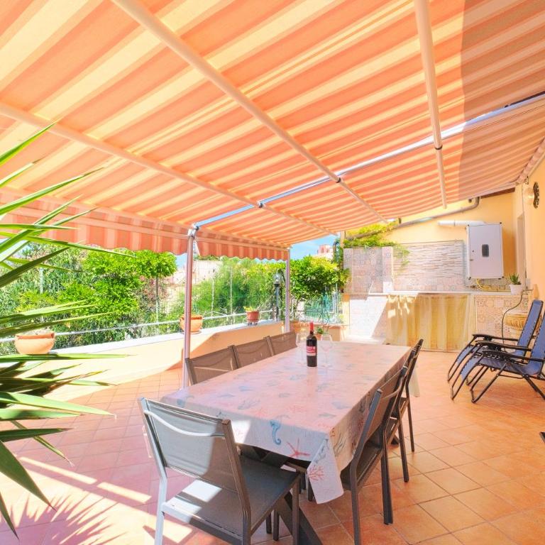 Terrazza dei Coralli - Two-Bedroom Apartment - 2