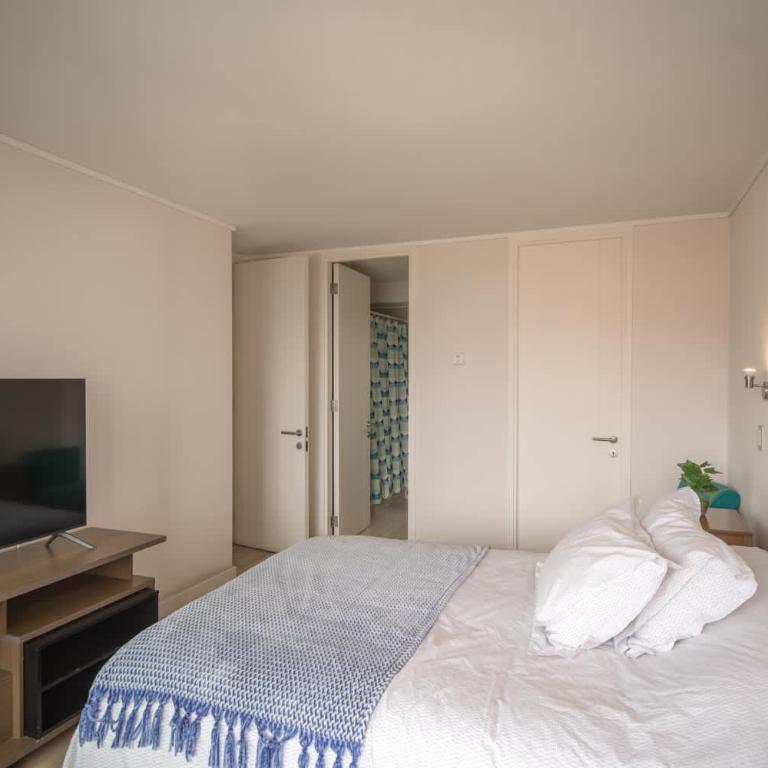 Premium 2BR 2BA Parque Arauco - Balcon con malla - Apartamento - 7