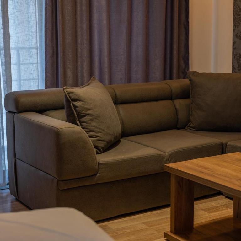 Hotel Evropa - Porodični Apartman Tipa "Suite" - 6