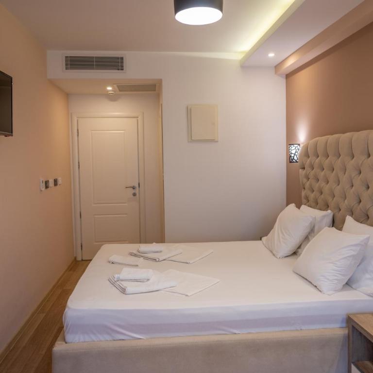 Hotel Evropa - Deluks Soba sa Bračnim Krevetom (King-size) - 21