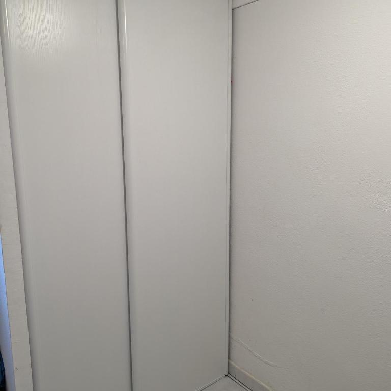 Gite des Ecureuils, vue mer, piscine privée, parking, climatisation - Maison 2 Chambres - 23