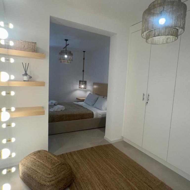 Boho Panoramic Seaview Apartment - Two-Bedroom Apartment with Ocean View - 15