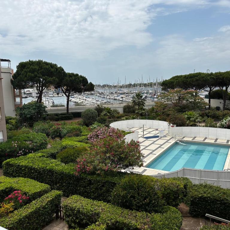Studio Pharo Cap D'Agde - Estudio con vistas a la piscina - 1