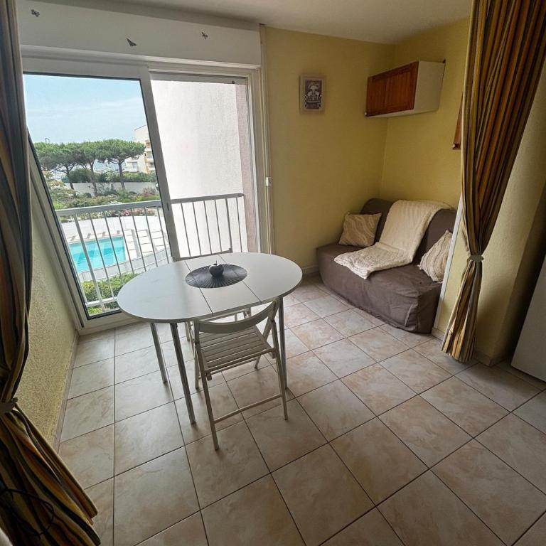 Studio Pharo Cap D'Agde - Estudio con vistas a la piscina - 9