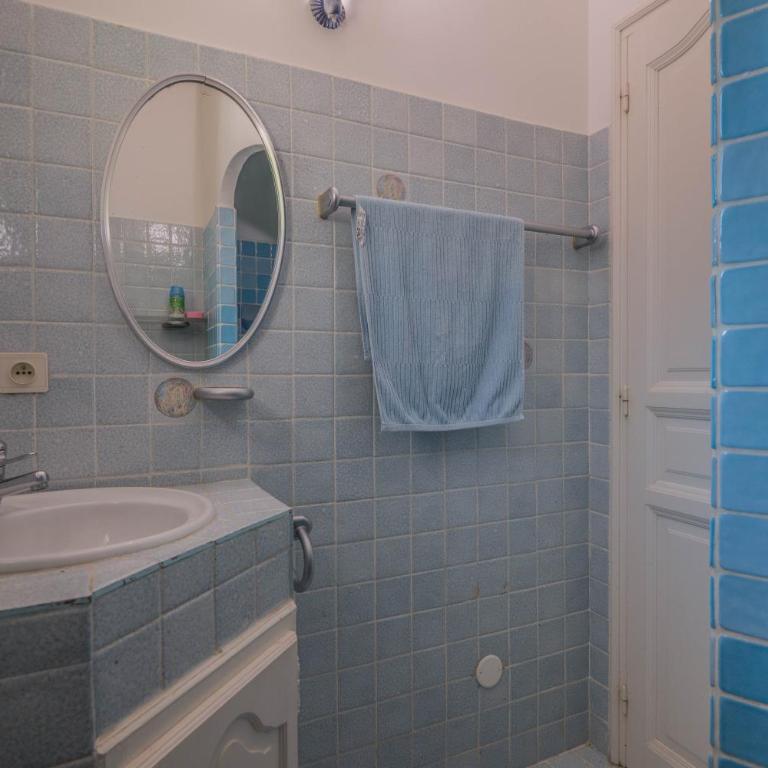 Villa bellevue sainte maxime un écrin de verdure au cœur du sémaphore piscine XXL - Haus mit 3 Schlafzimmern - 47
