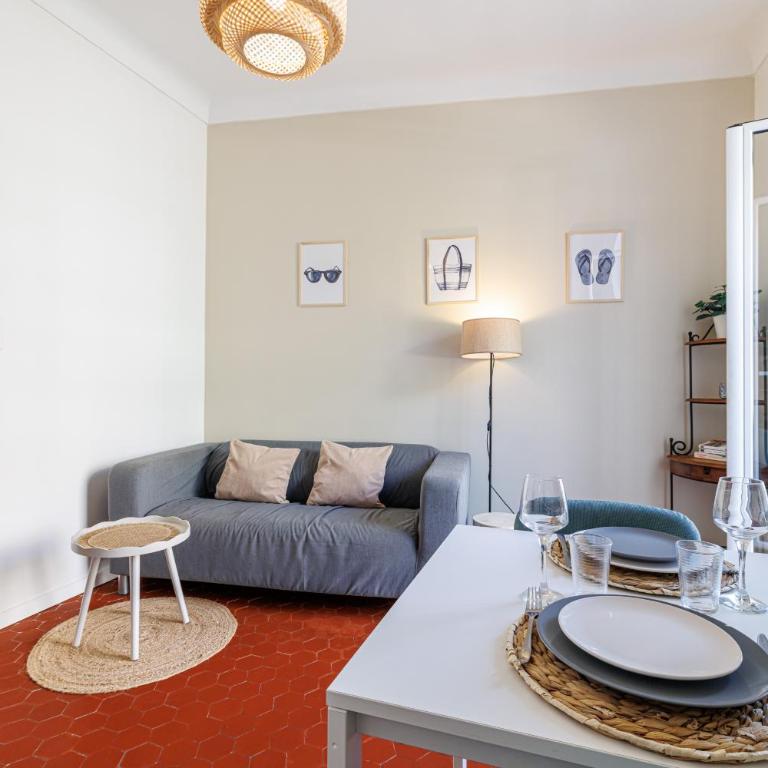 FOSSAN - Appartement 3P avec terrasse - Menton centre et proche plage - Apartamento de 2 dormitorios con terraza - 10