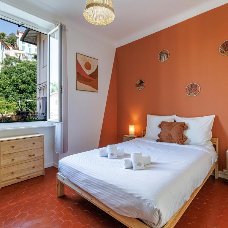 FOSSAN - Appartement 3P avec terrasse - Menton centre et proche plage - Apartamento de 2 dormitorios con terraza - 11