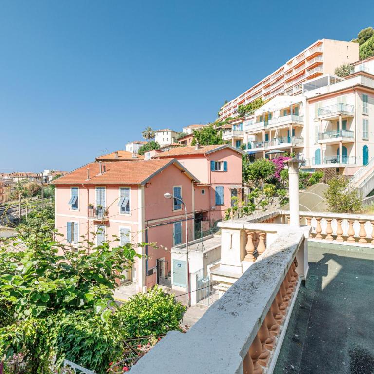 FOSSAN - Appartement 3P avec terrasse - Menton centre et proche plage - Apartamento de 2 dormitorios con terraza - 16