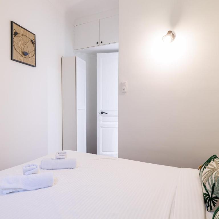FOSSAN - Appartement 3P avec terrasse - Menton centre et proche plage - Apartamento de 2 dormitorios con terraza - 22