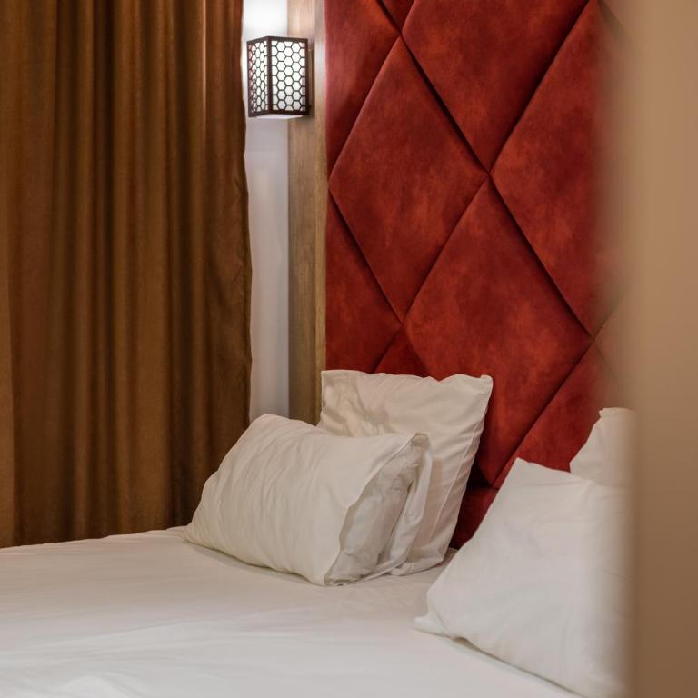 Hotel Evropa - Deluks Dvokrevetna Soba sa Bračnim Krevetom - 18