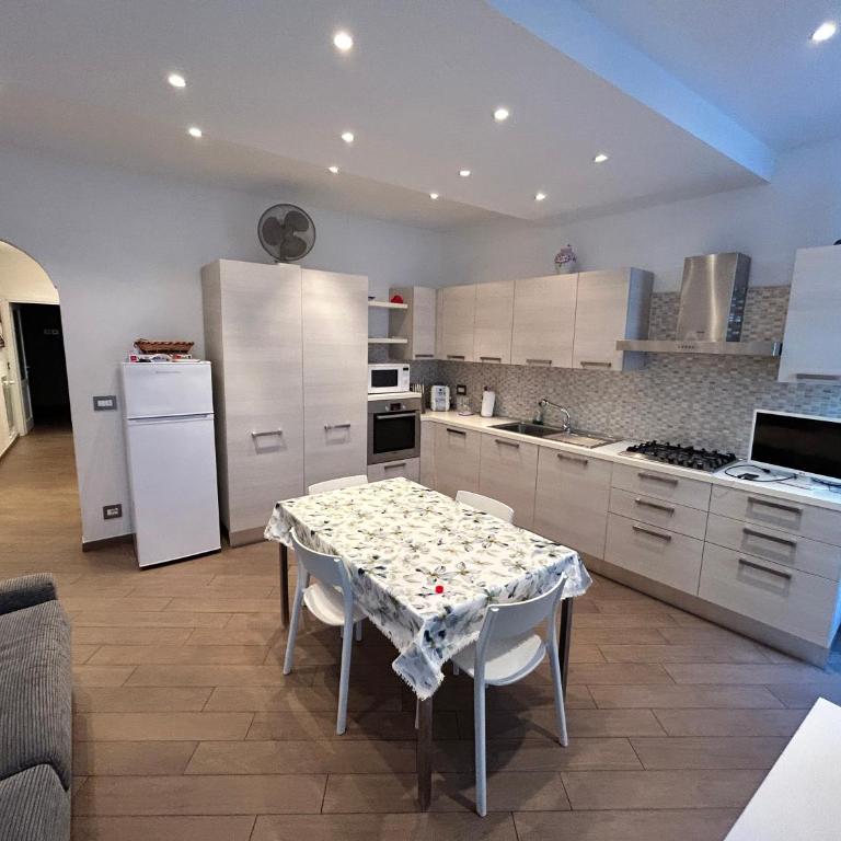 Casa mare e centro - Appartamento con 2 Camere da Letto - 4