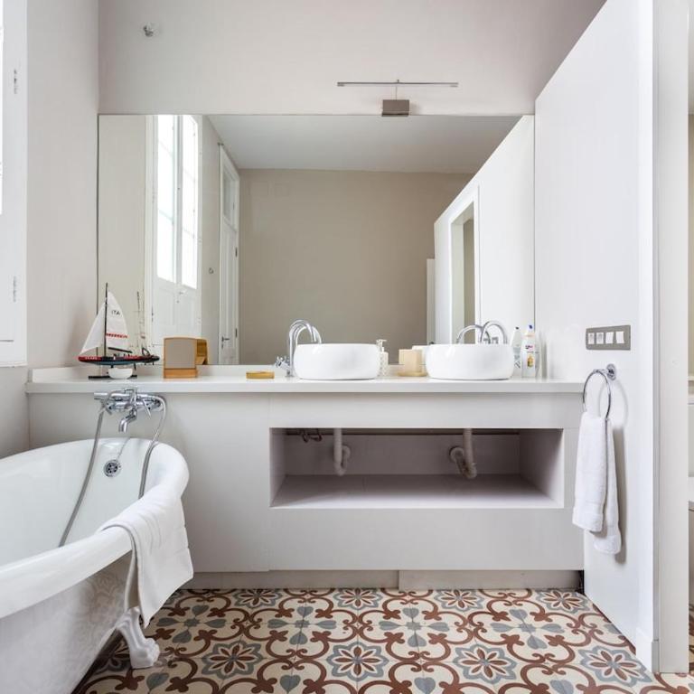Palacio Miraflores - Habitación Doble con baño - 1 o 2 camas - 4