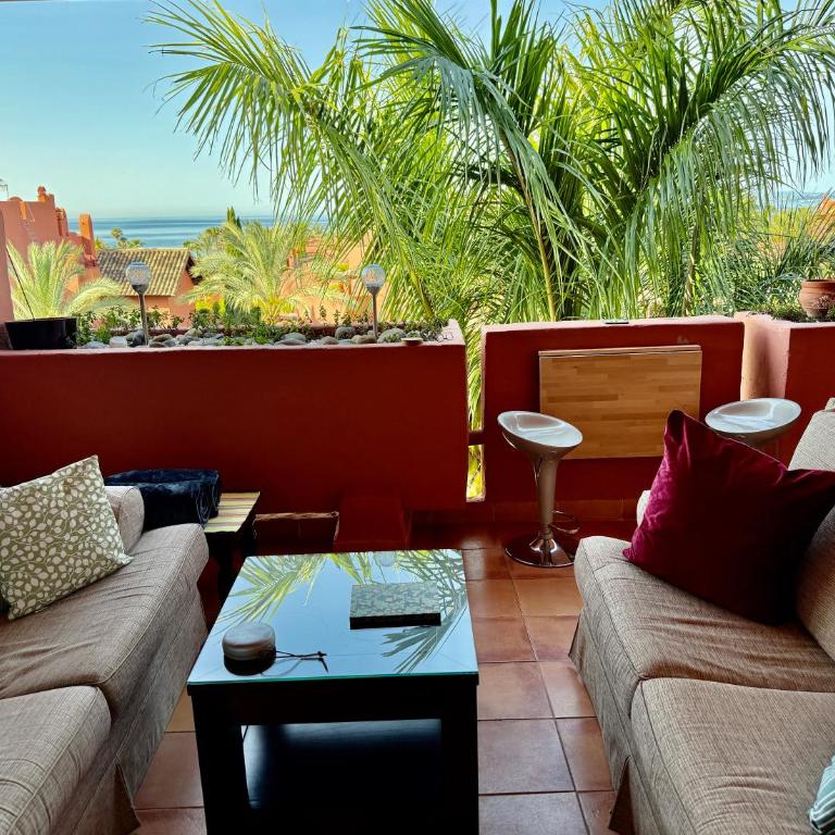 Dream Holidays by the Sea Estepona - Two-Bedroom Apartment - 27