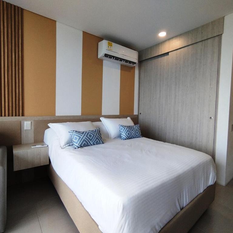 Luxury in Pozos Colorados - One-Bedroom Apartment - 1