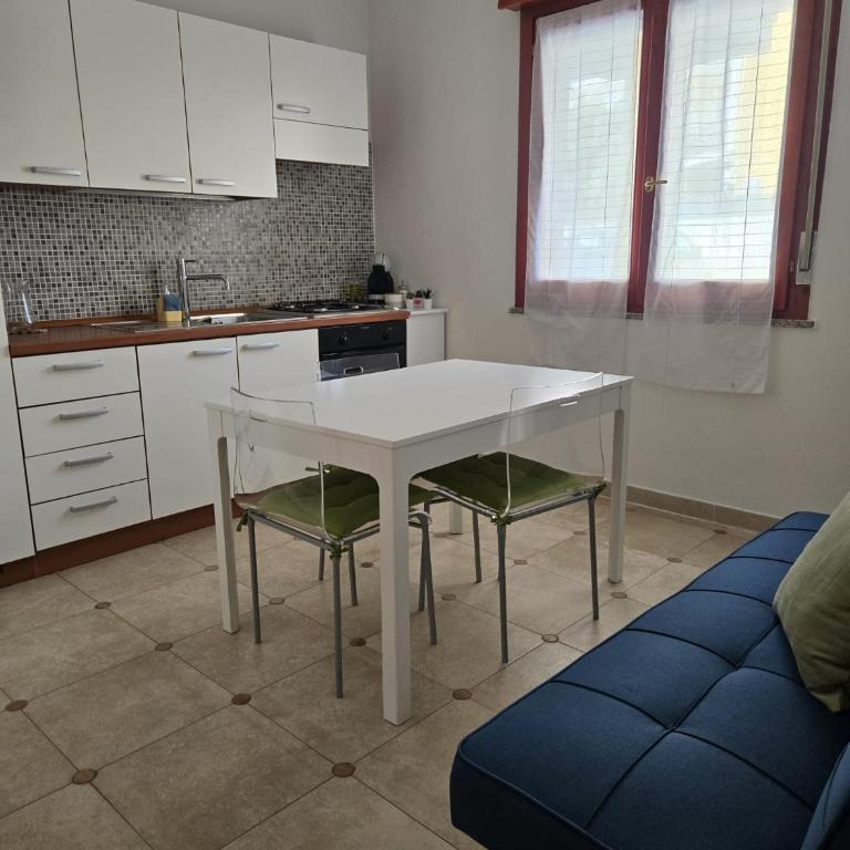 Easy Stay Quartello Mare & Smart Working - Appartamento con 1 Camera da Letto - 2