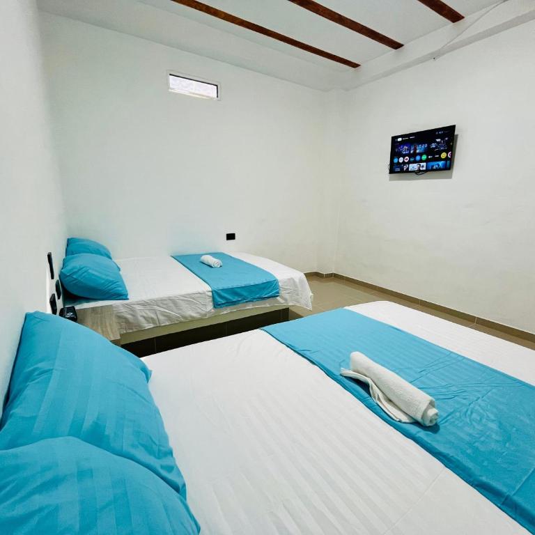 Amanecer Santorini - Standard Quadruple Room - 2