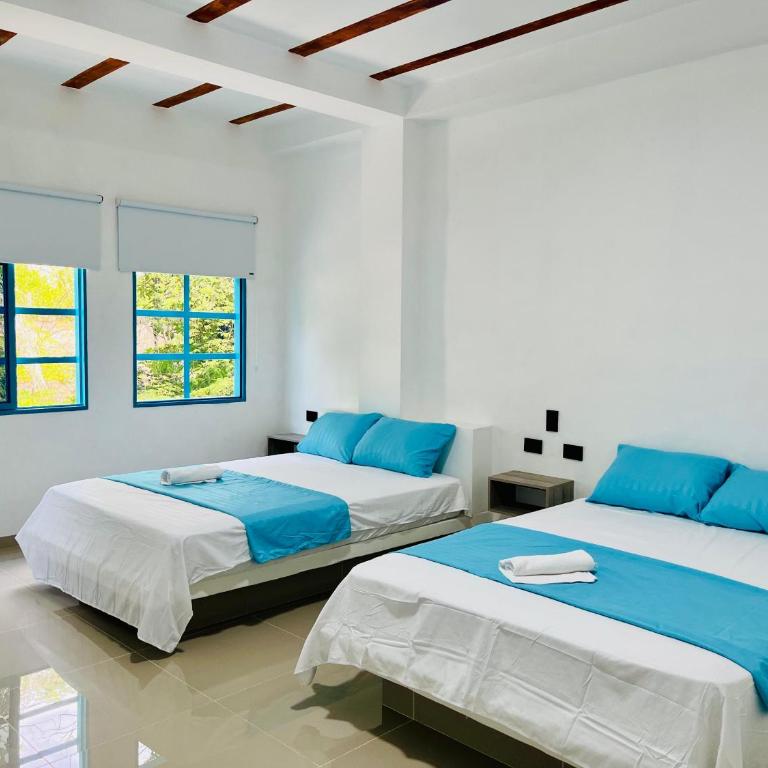 Amanecer Santorini - Standard Quadruple Room - 5