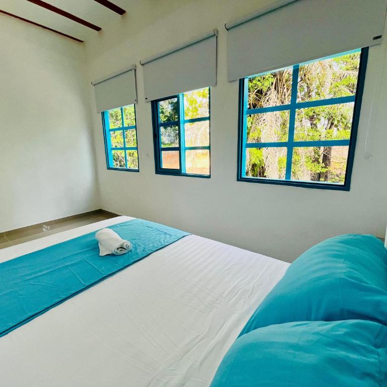 Amanecer Santorini - Standard Quadruple Room - 3