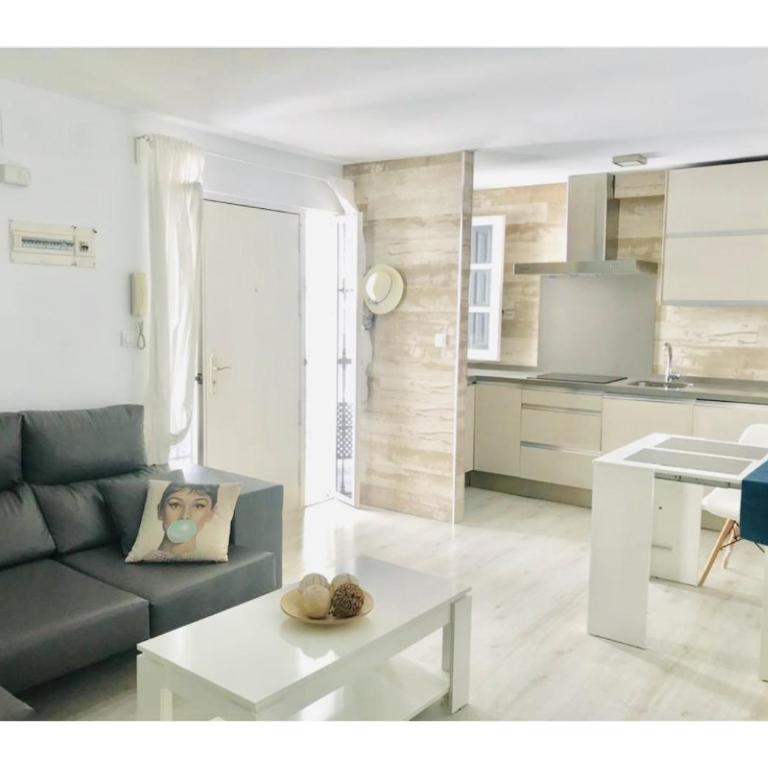 Alma gaditana en la caleta - Apartamento de 3 dormitorios - 13