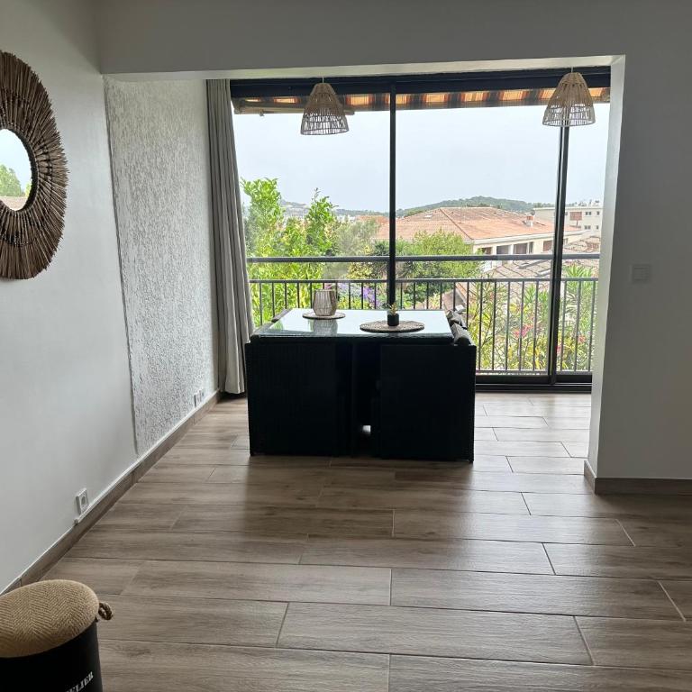 Appartement dans résidence privée avec piscine proche mer - Appartement 2 Chambres - 5