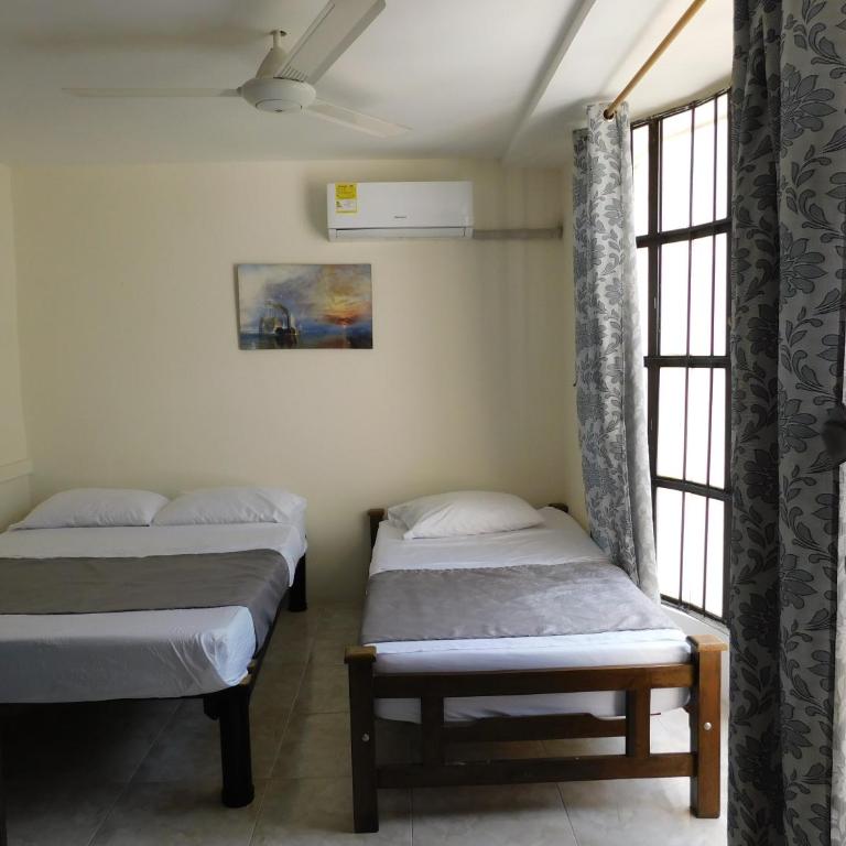 Apto con aire acondicionado cerca a la Universidad del Mag y Terminal - Two-Bedroom Apartment - 7