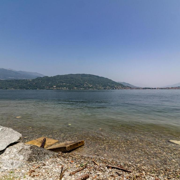 LAKE HOUSE - Baveno centro Casa indipendente con area esterna - Wifi - Casa con 1 Camera da Letto - 36