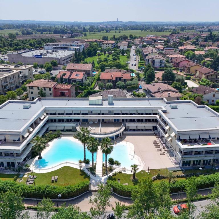 Lastmile apt with terrace&pool near lake&sirmione - One-Bedroom House - 11