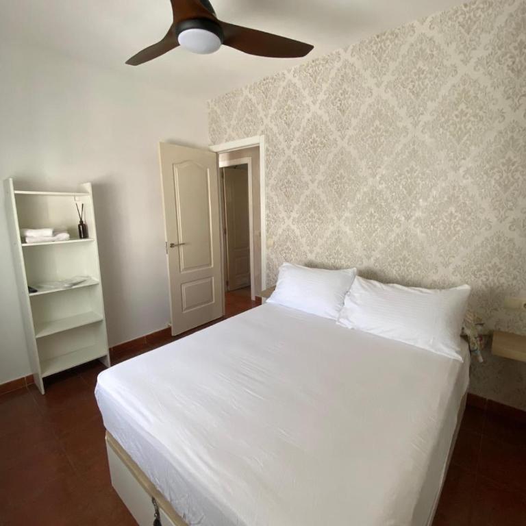 Appt cerca del bulevar - Apartamento de 2 dormitorios - 2