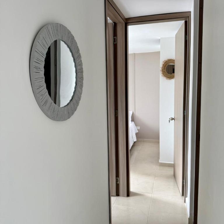 Acogedor Refugio Céntrico con Parking Privado - Apartamento de 2 dormitorios - 8